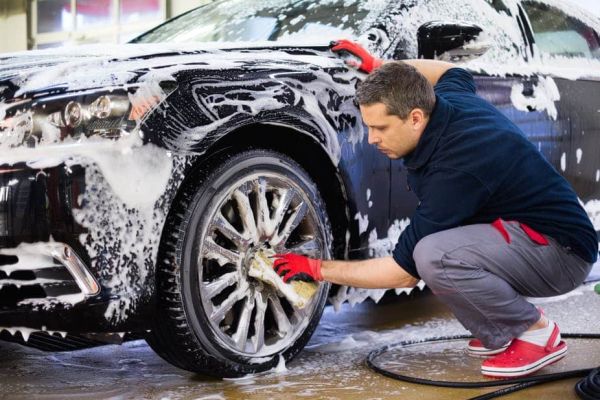 car-wash-dubaice7e7130-93c6-737d-4411-30013d85965832EF3D58-B26D-7DA5-219E-8D4B3ED901A7.jpg